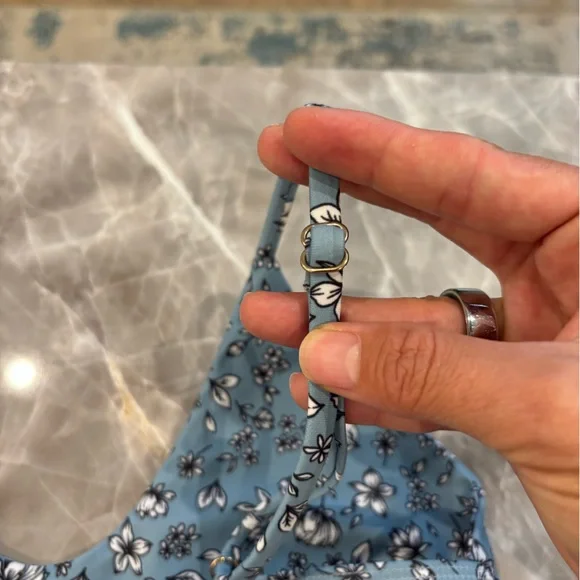 Kulani Kinis Blue Floral Bikini - Picture 4 of 4